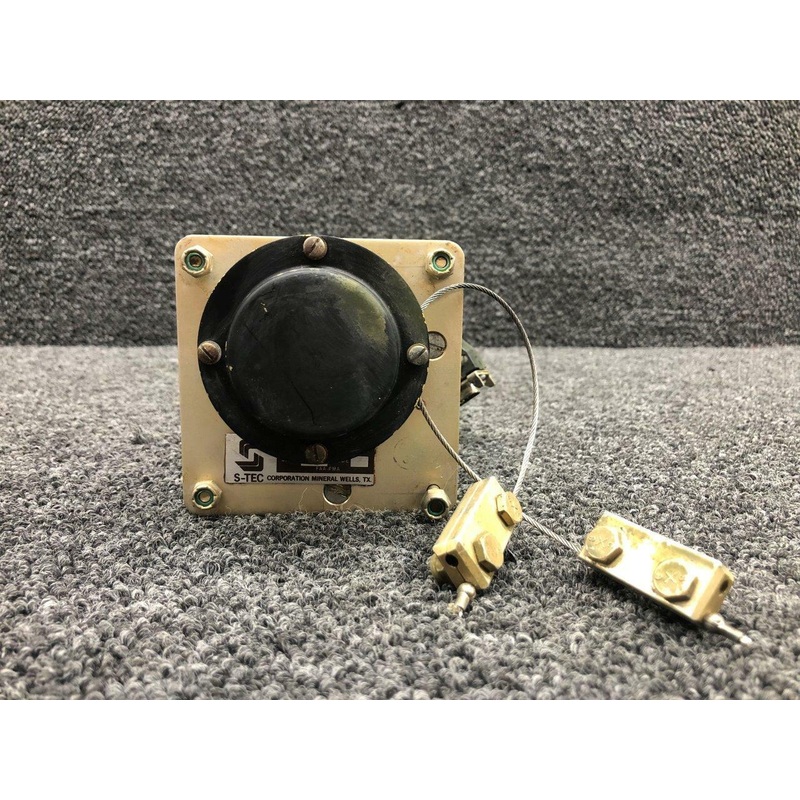 0105-Y3 Beechcraft V35B S-Tec Autopilot Yaw Servo Assembly (Volts: 14)