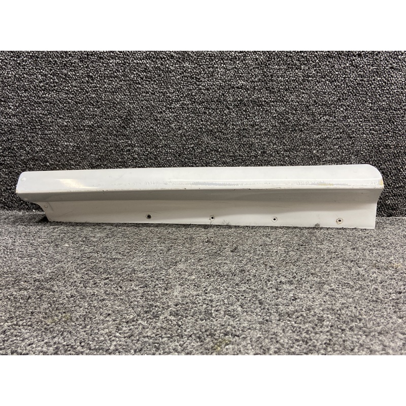 1733009-2 Cessna 177 Rudder Tip Assembly (Minor Wear)