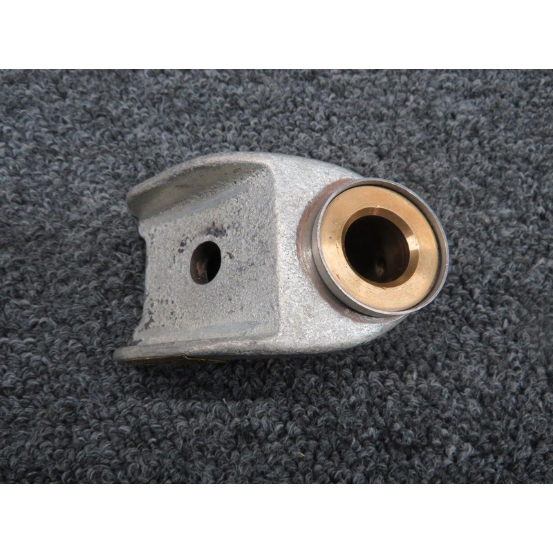 2077 (USE: 0442006-5) Scott Aviation Tailwheel 2000 Series Bracket