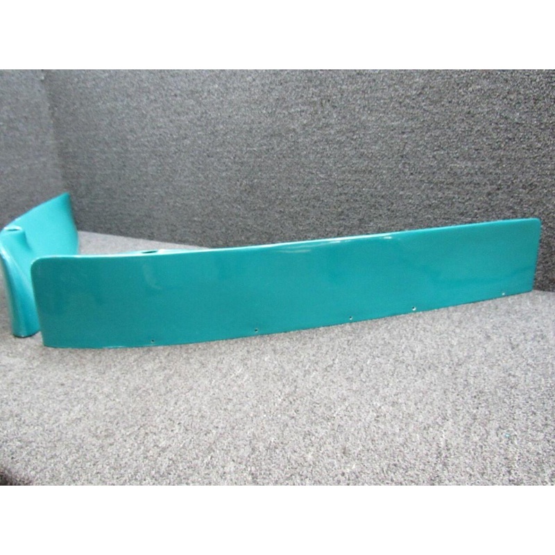 Cessna 172F Met-CO-Aire Fiberglass Wing Tip Set W/ STC Copy (SA12WE)