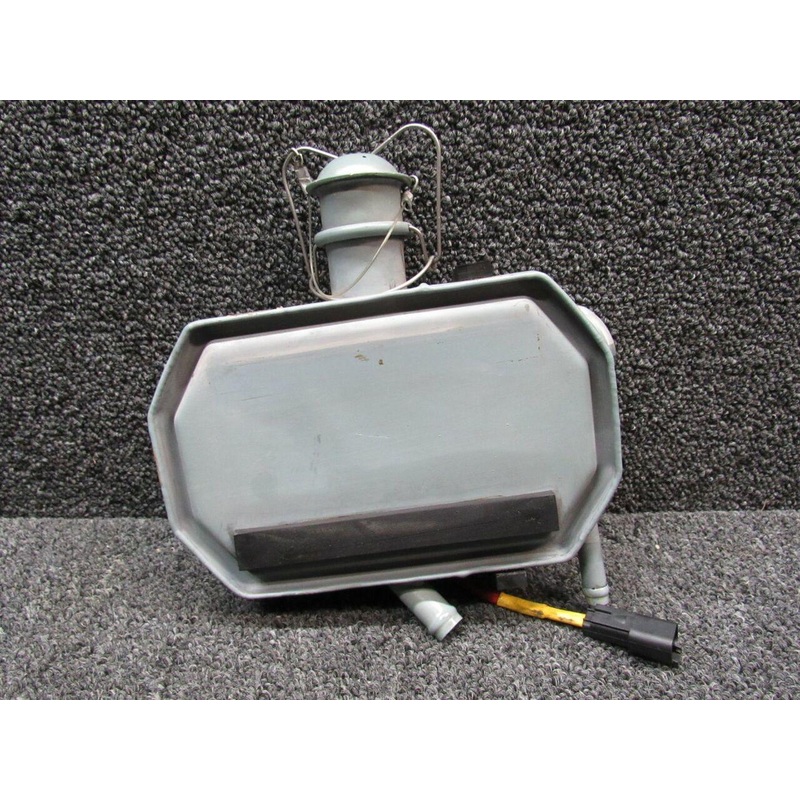 Eurocopter AS350B3 Hydraulic Fluid Tank Assembly W/ Tanis Heater Pad