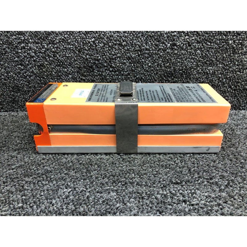 BS2166 Narco ELT-10 Emergency Locator Transmitter with Tray and Antenna