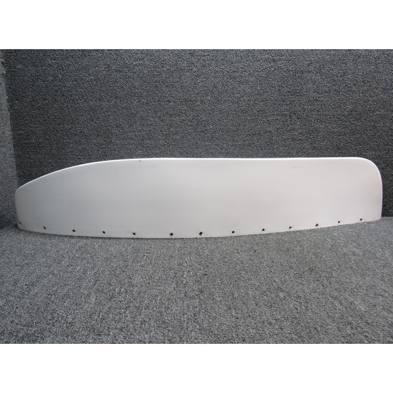 11050R Piper PA28-140 Met-Co-Aire Hoerner Style Wing Tip RH