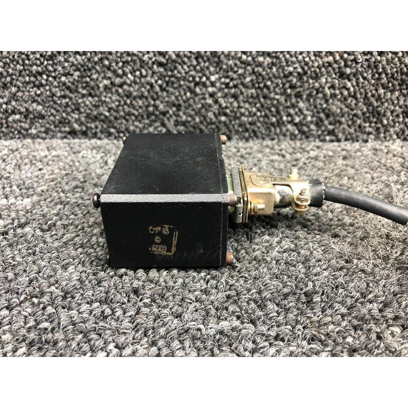 1C977-1 Century Flight Systems GPSS Annunciator Switch (Minus Switch Covers)