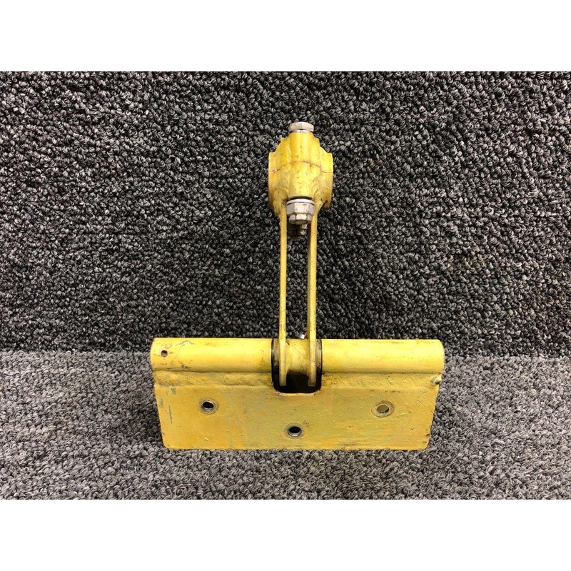 37425 Volaircraft 10A Main Landing Gear Hinge Assembly LH or RH