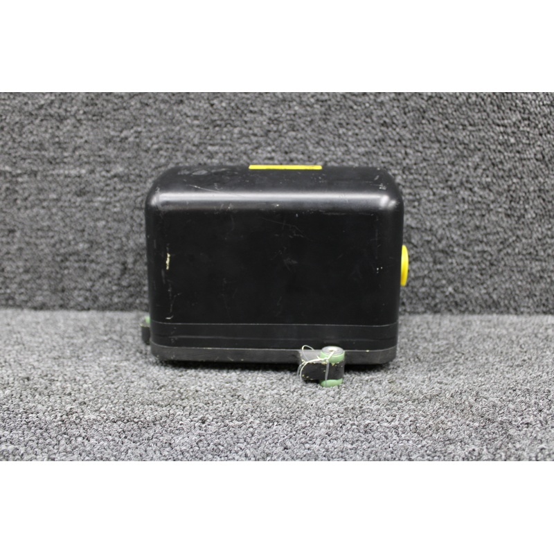 622-4565-001 (USE: 554-6241-004) Rockwell Collins 332D-11T Vertical Gyro