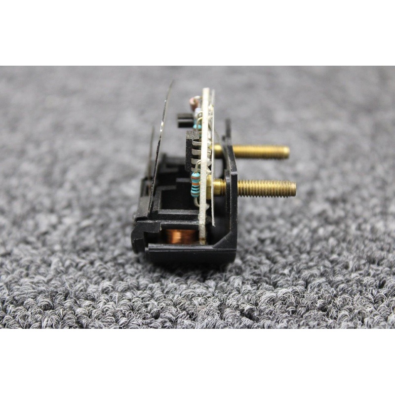 6246-00330 (ALT: 5-90513) Rochester Oil Temperature Indicator (NOS) (SA)