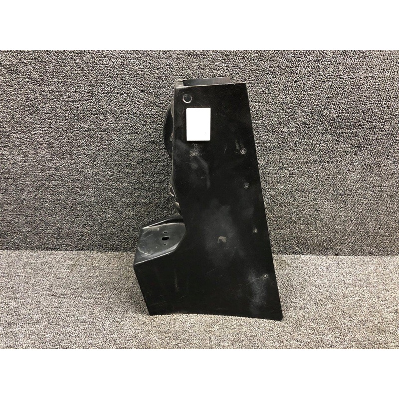 K0500233-12 Plane Plastics Center Pedestal Cover Assembly