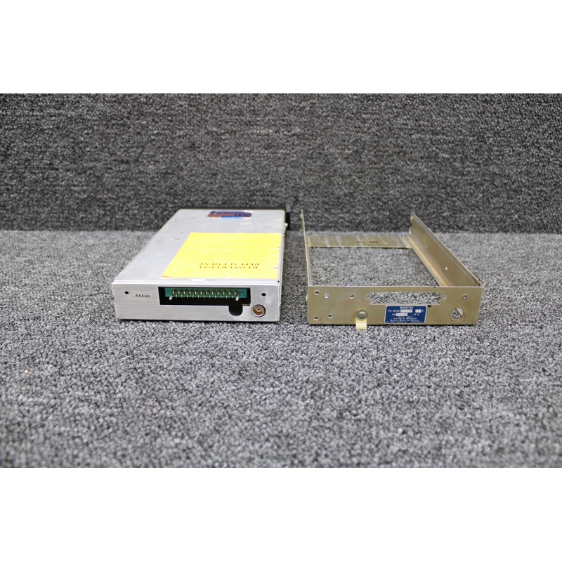 036090304 Narco AT165 Transponder W/ Tray (CORE)