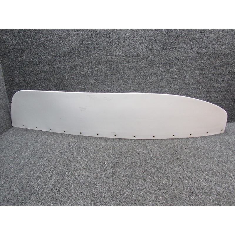 11050L Piper PA28-140 Met-Co-Aire Hoerner Style Wing Tip LH