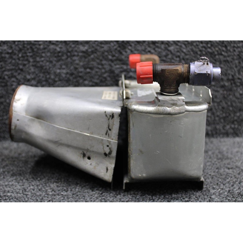 8406R, 1756001-1 Lycoming O-360-A4M Aero-Classics Oil Cooler Assembly with Duct