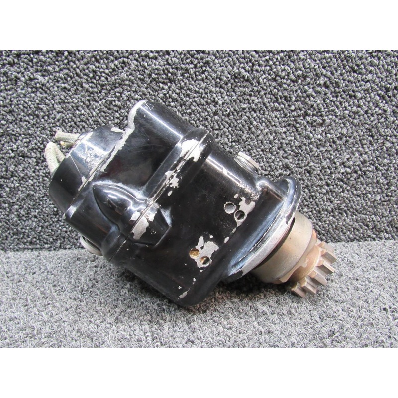 4372 Lycoming O-235-L2C Slick Aircraft Magneto Assembly