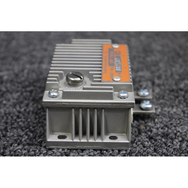 VSF-7403A Electrosystems Voltage Regulator (Volts: 24) (NEW OLD STOCK) (SA)
