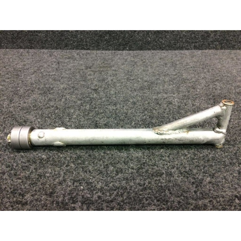 195350 Bellanca 17-30 Aileron Actuating Arm Assy LH