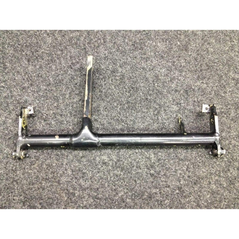 4002-1 Bellanca 17-30 Lever Assy Main Gear Door LH