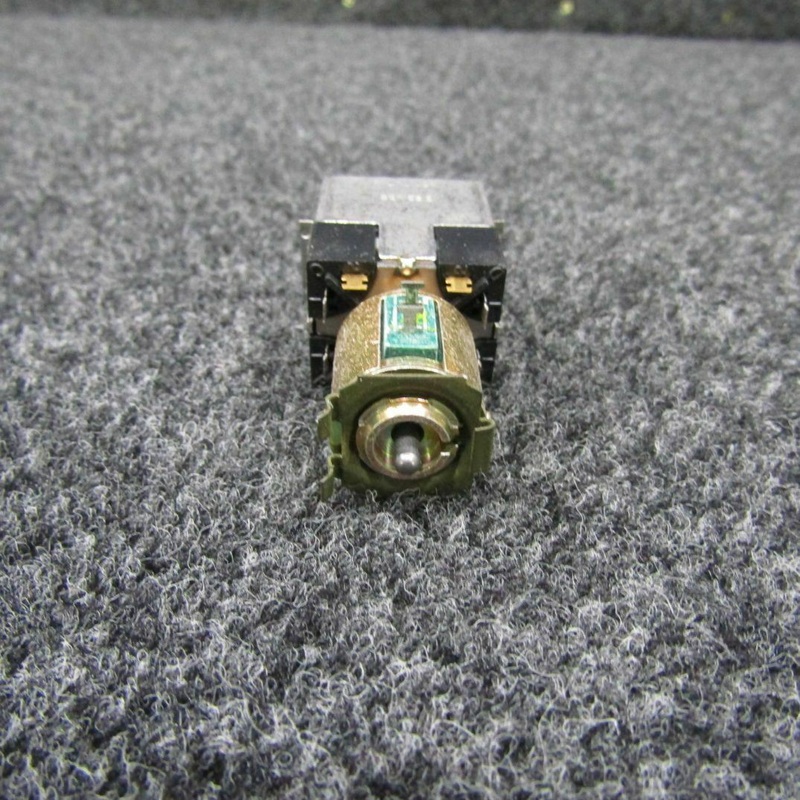 588-141, 554-525 Micro Switch Ground Clearance Switch (New Old Stock) (C20)