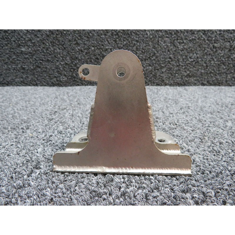 LA57263501 (FSO: 2862101-1) Columbia 400 Bracket Flap Outboard LH