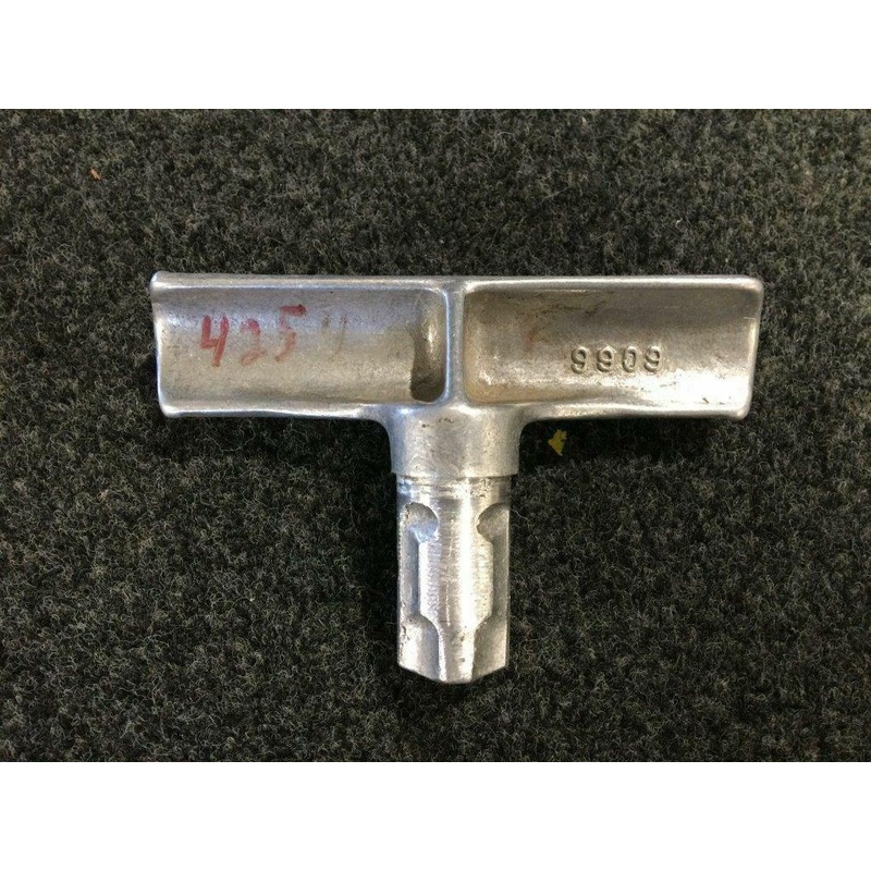 19513 Bellanca 14-19-3A Co-Pilot Rudder Pedal