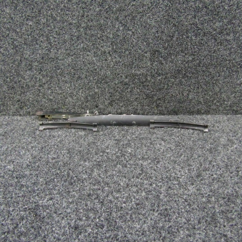 452-918 (MPN: XW21558-12A) Piper PA-31T Alco Wiper Blade Bracket (C20)