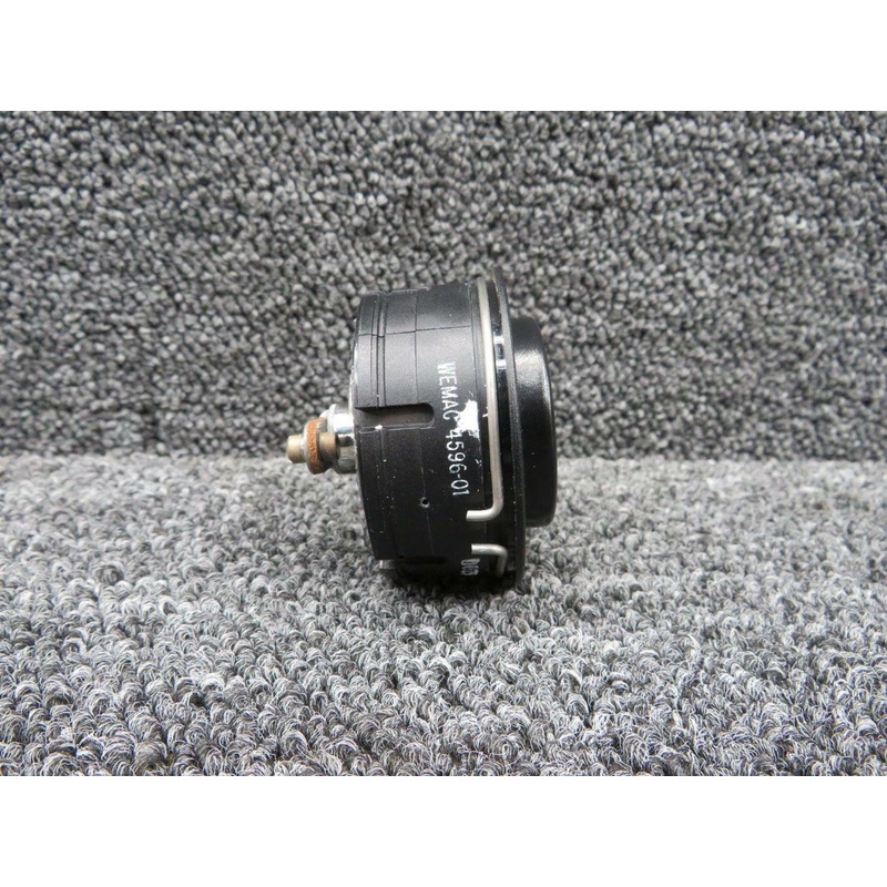 5496-01 (USE: 4596-1) Cessna 182T Wemac Light Assembly W/ Switch (Volts: 28)
