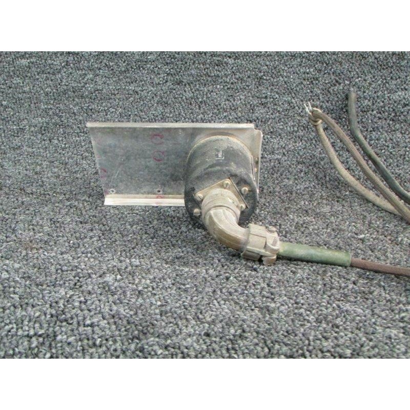 708880 (Alt: 0861400-6) Lear 1408A-2 Follow Up Unit with Plate (BD)