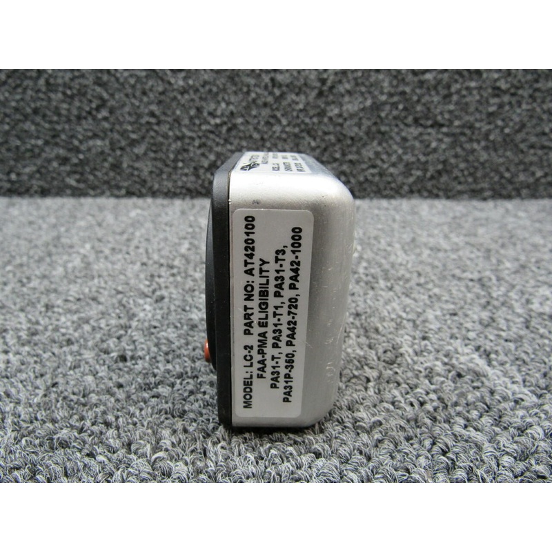 AT420100 (USE: LC-2) Cessna 182P Astrotech Quartz Chronometer