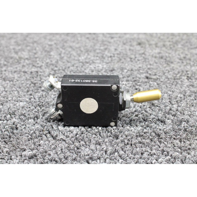 W31-X1016-5 Tyco Electric Toggle Circuit Breaker (Volts: 28)