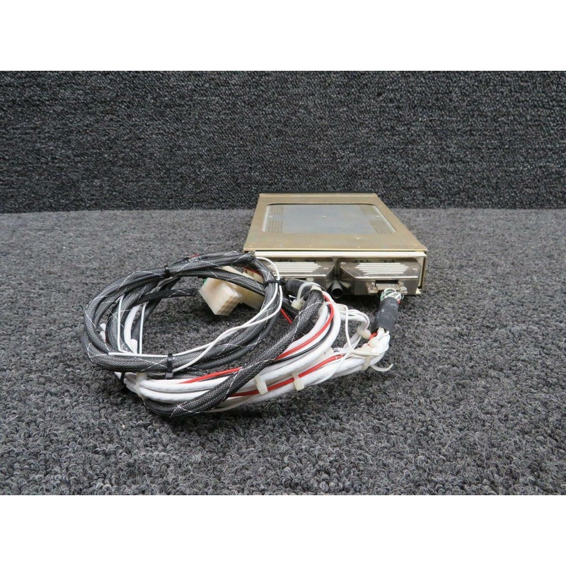 01192-12-5 Cessna A185F S-Tec Corp. 55X Autopilot Controller W/ Tray (Volts: 28)