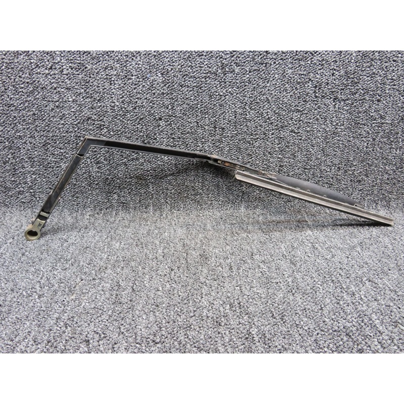 551-923 / 452-918 Piper PA31T Alco Windshield Wiper Arm RH W/ Blade (C20)