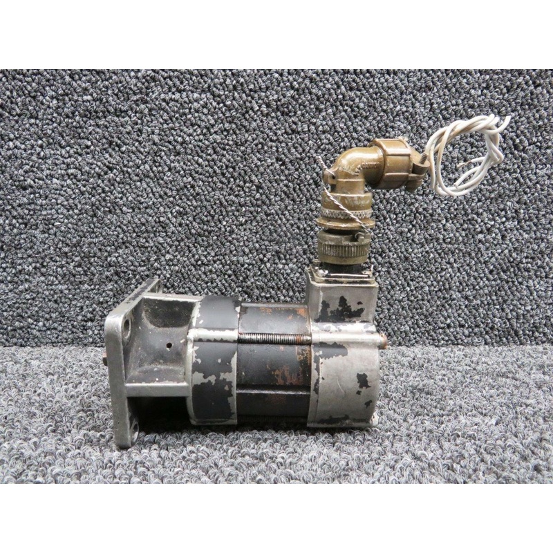 96-389000 (Use: 96-389000-3) Beech 58P Electro-Mech 4-Pole Tachometer Generator (V: 28)