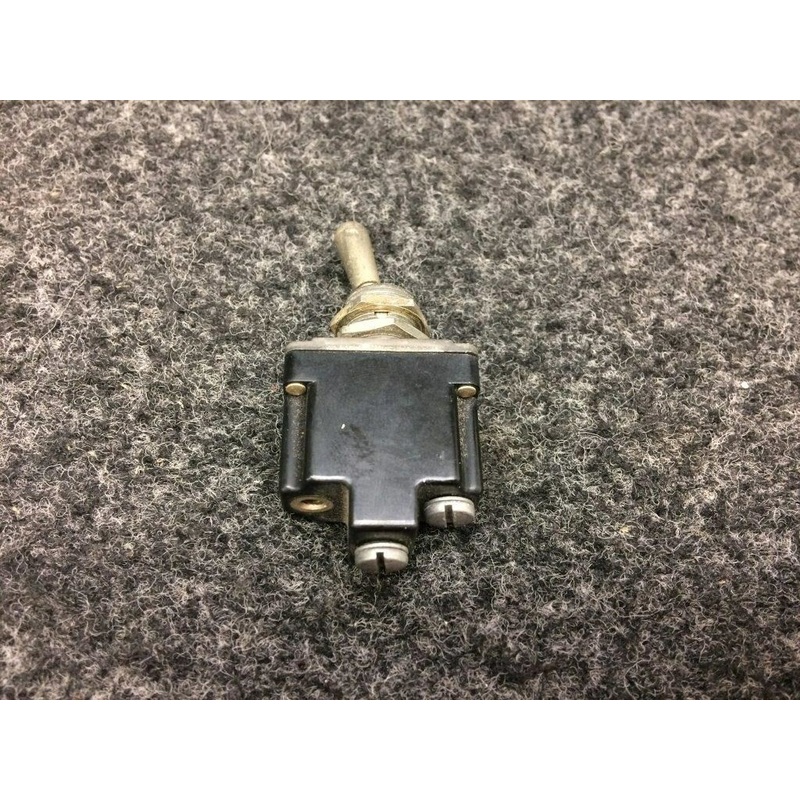 MS24523-26 (Alt: 1TL1-8) Micro Toggle Switch