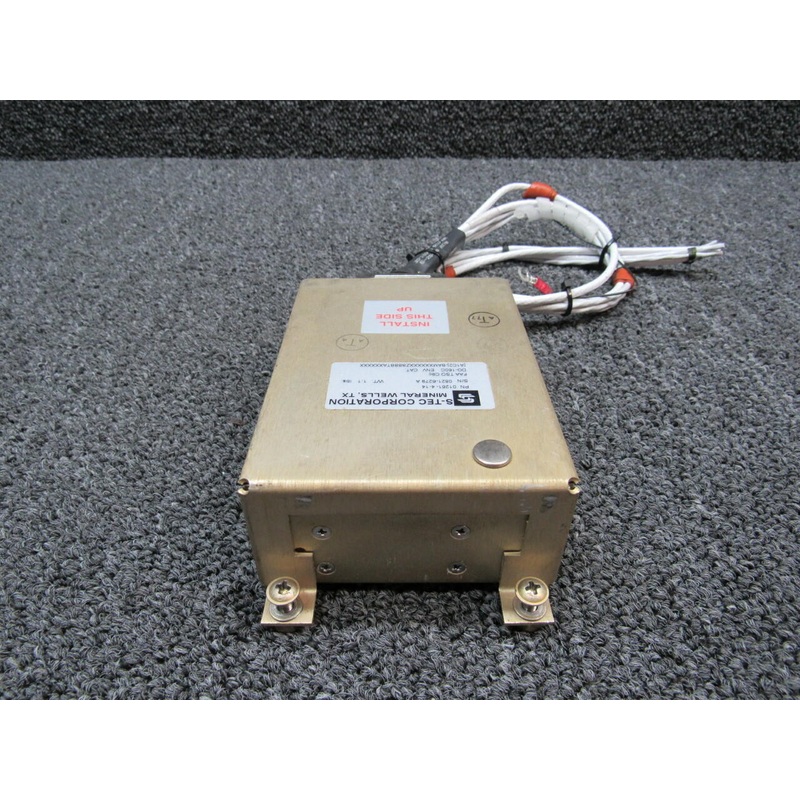 01261-4-14 Piper PA28R-201 S-Tec Pitch Computer (Volts: 14)