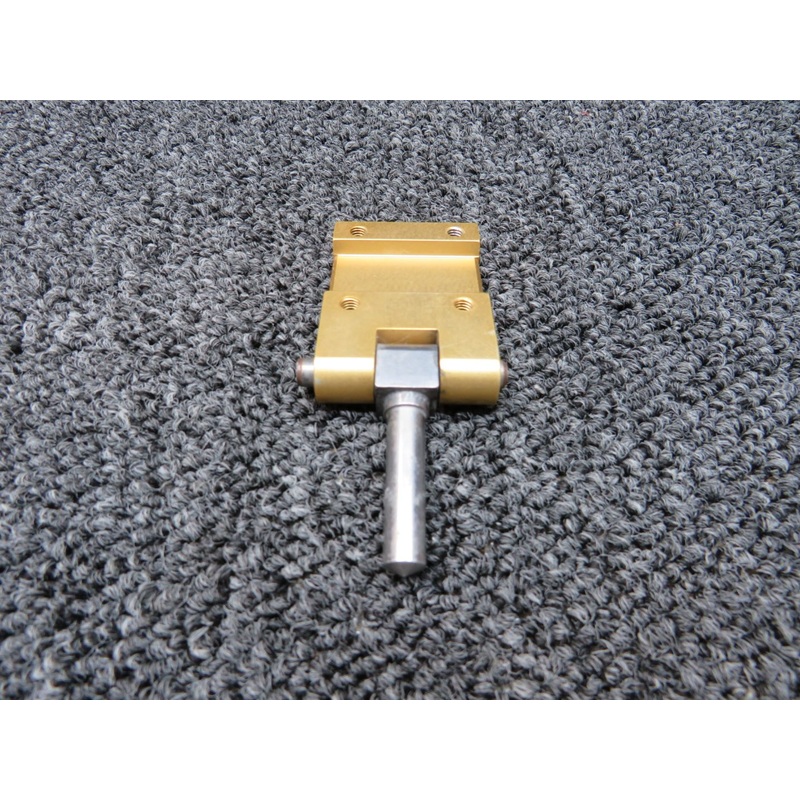 LA52000009 (Use: 2811101-36) Columbia LC41-550FG Cabin Door Hinge Element