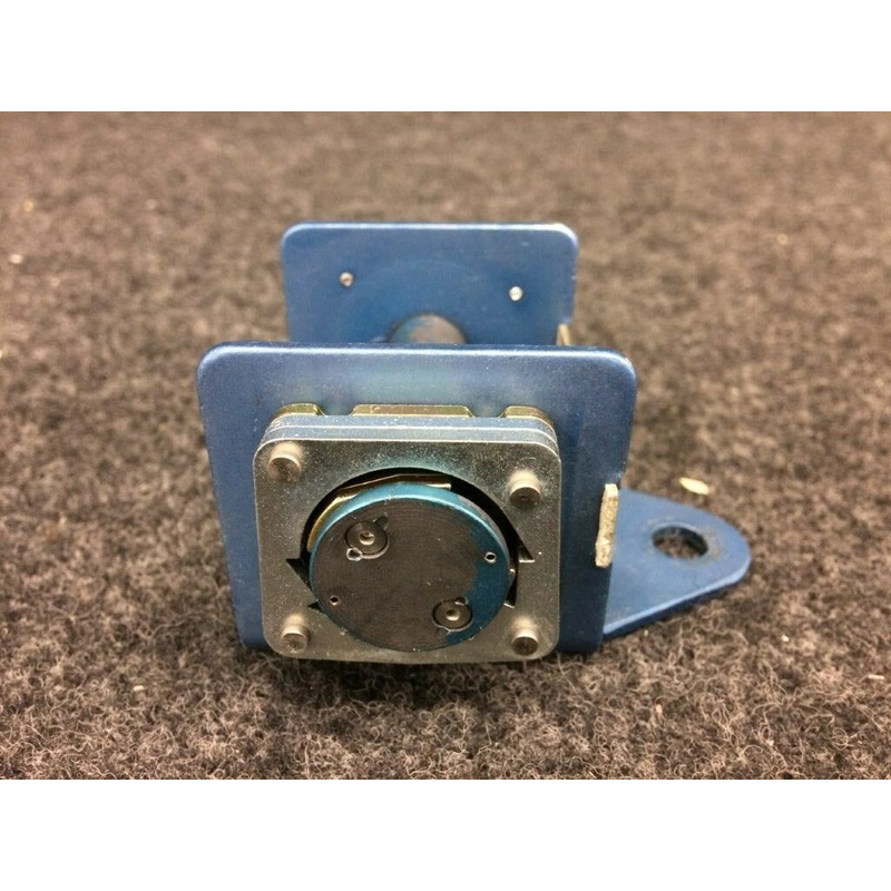 500779-4 Beech BE-76 American Safety Seat Belt Reel
