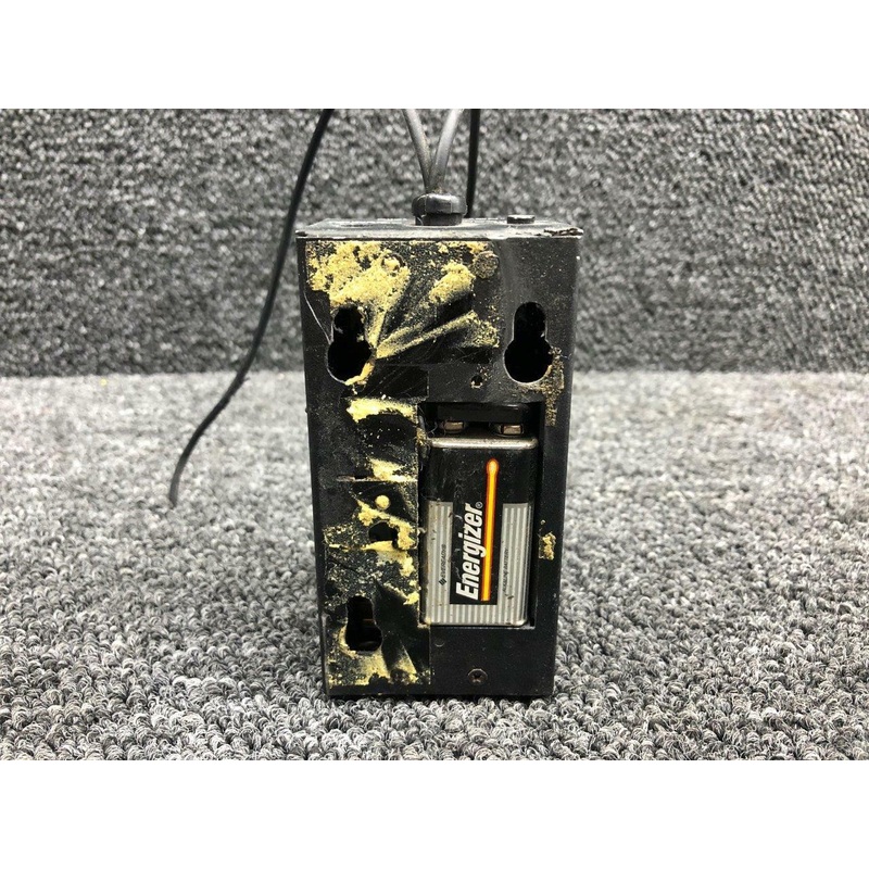 IIsx Cessna 172D Flightcom Voice Activated Intercom (Volts: 14)