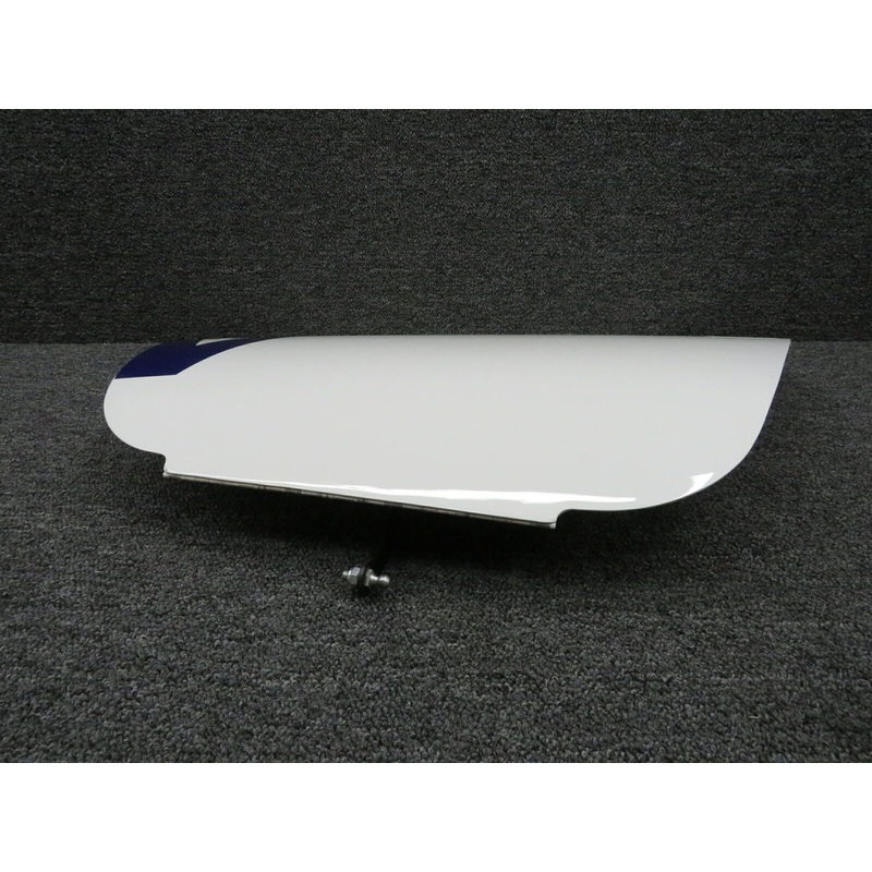 LA52300041 (FSO: 2811105-2) Columbia 400 Baggage Door Assy