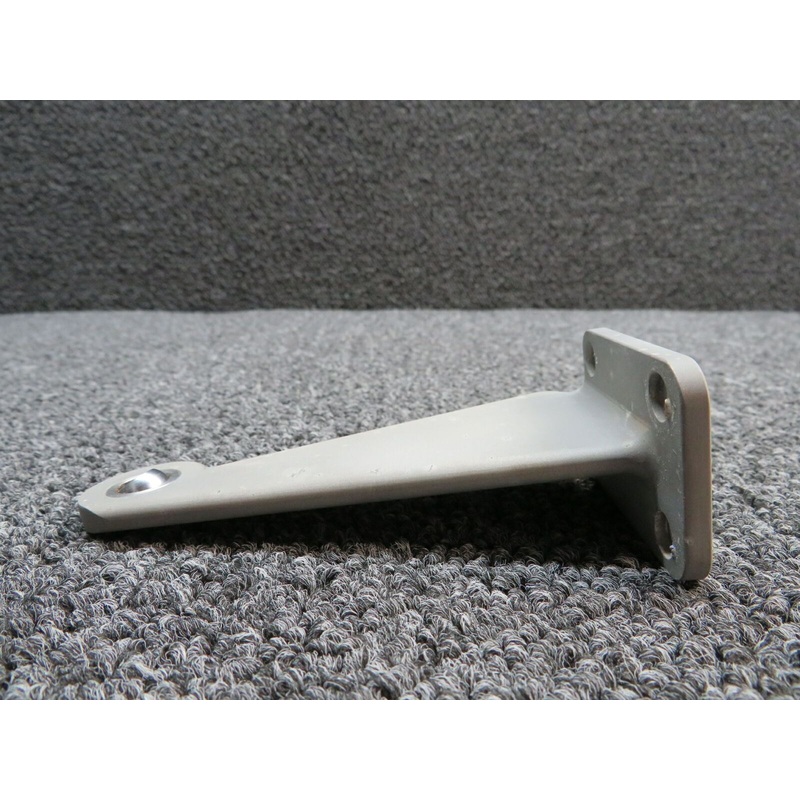 LA57505022-1 Columbia 400 Hinge Assembly Aft Flap WS 104.5 (CAST)
