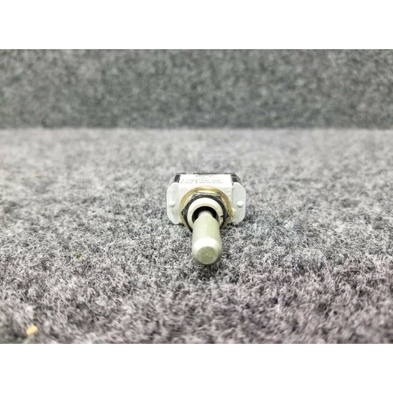 35-380053-27 ( Alt: 8906K1753) Cutler-Hammer Toggle Switch (Light Green)