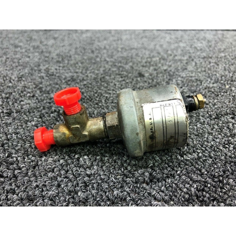 486-440 (Alt: 3060-00018) Piper PA38-112 Rochester Oil Pressure Transducer