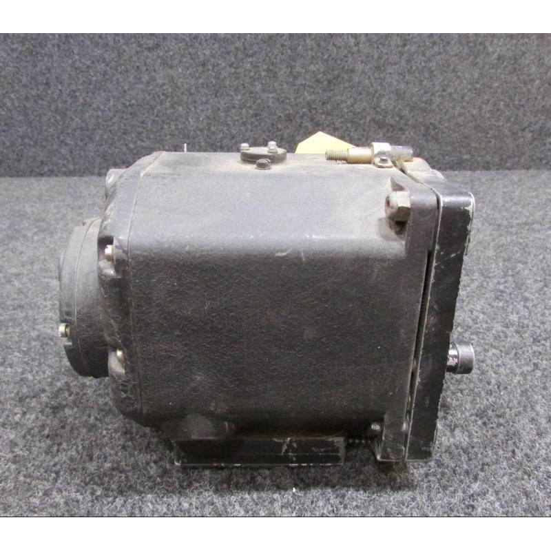 52D17 Mitchell Directional Gyro Indicator