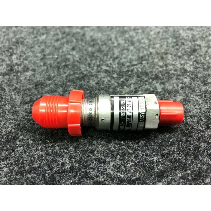 98087-1106P55 Cessna Citation 500 Aerospace Switch Pressure (Volts: 28)