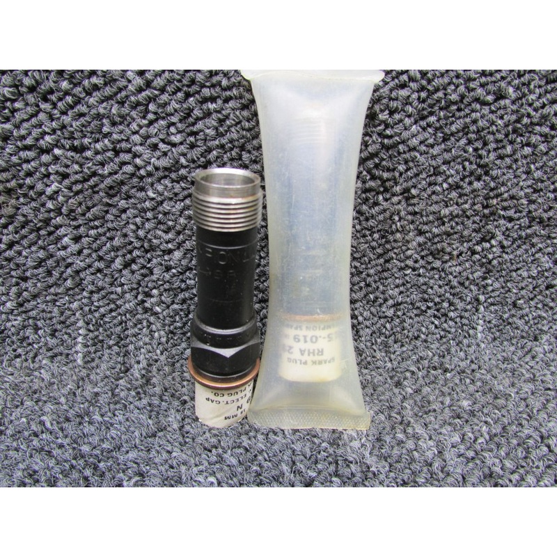 RHA29N Champion Spark Plug Set of 2 (New Old Stock)