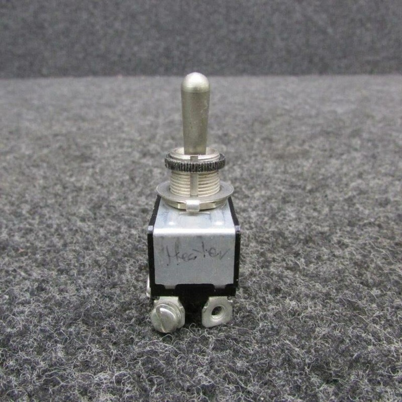 8824K14 (Alt: MS35059-23) Cutler-Hammer Toggle Switch Assembly (2-Place)
