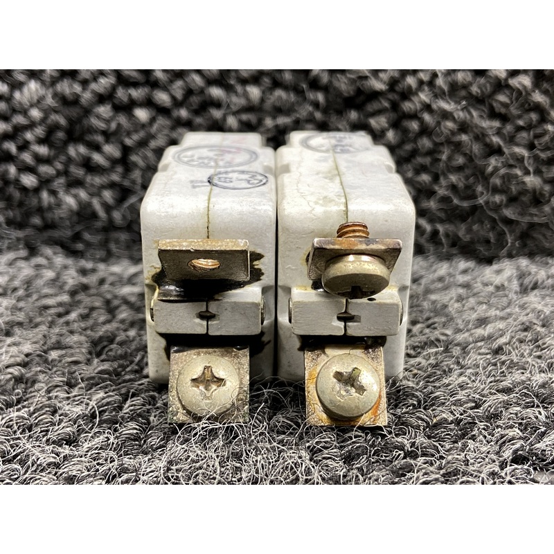 Mechanical Products Push To Reset Circuit Breaker Set (Amps: 15, 50)
