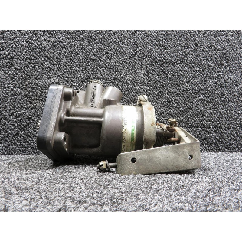 D210680 (Alt: 35-380088-1) Woodward Propeller Governor