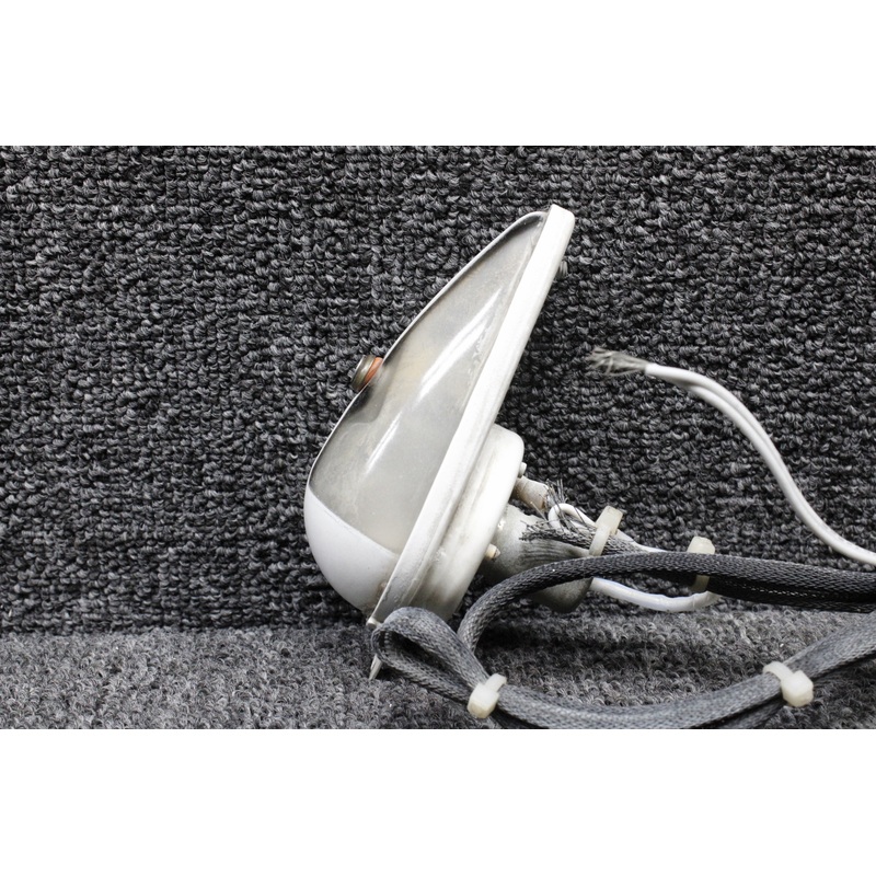 00033096-4 Eurocopter AS350B2 Devore Fuselage Flood Light RH (Volts: 14) (Core)