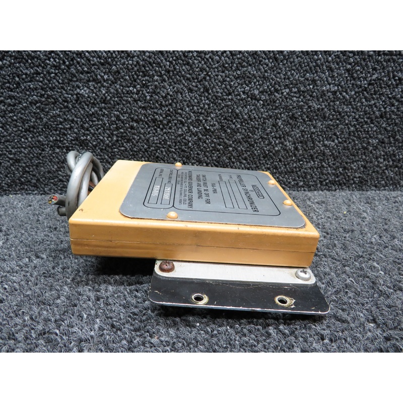 213350E Woodward Governor Propeller Synchronizer with Mounting Brackets