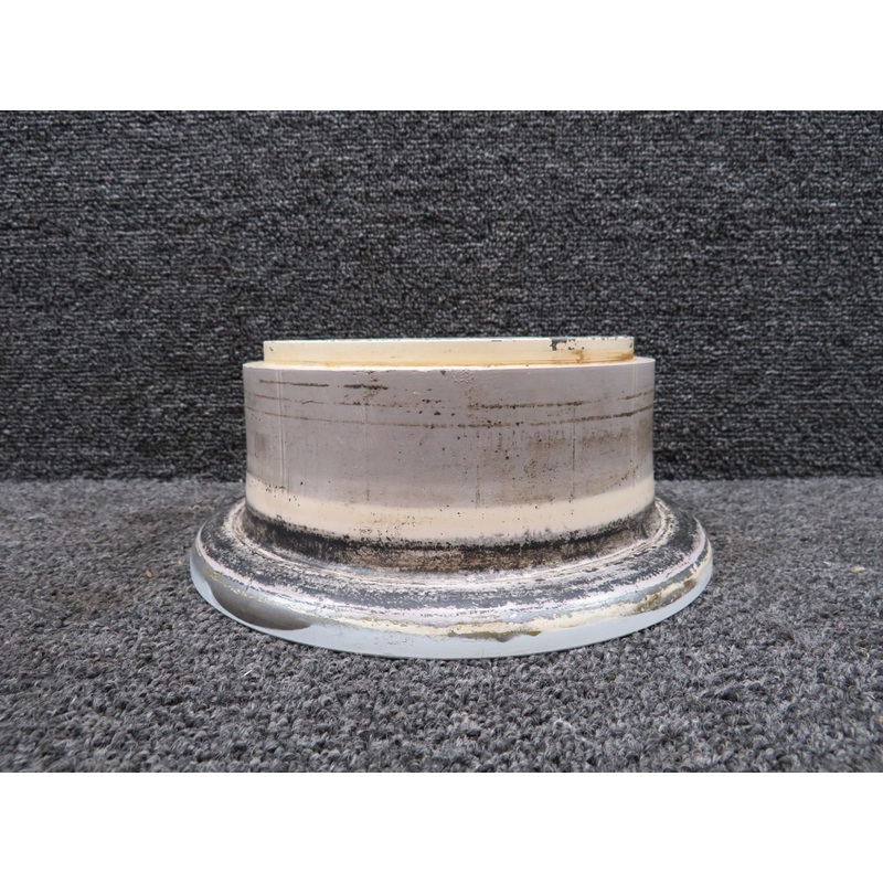 9524202 (Alt: 9532116) Goodyear 6.00-6 Type III Outer Wheel Half Assembly