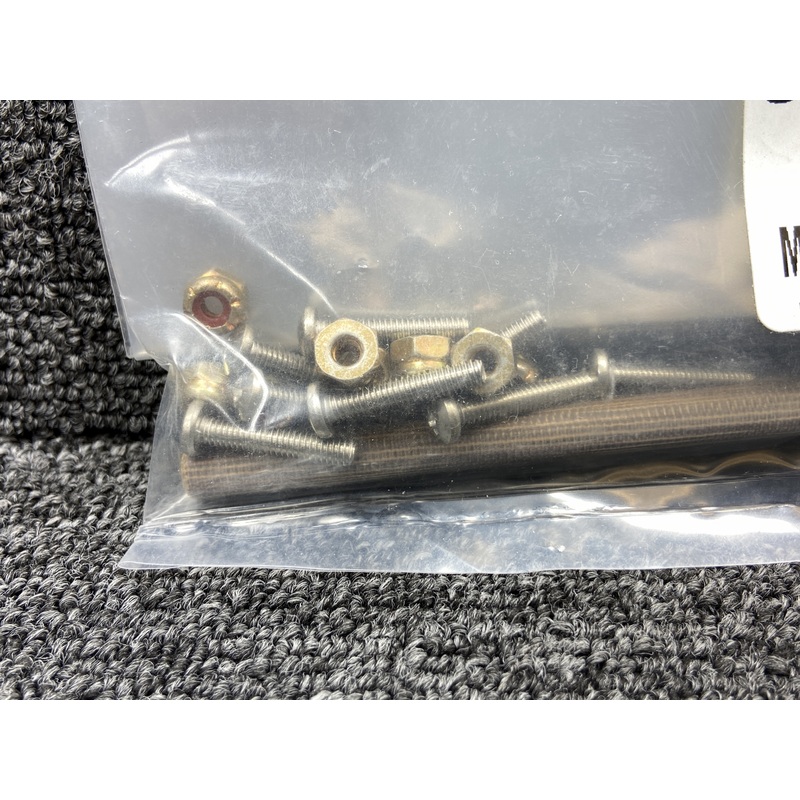 B12011 Comant Industries Antenna Mounting Kit (New)
