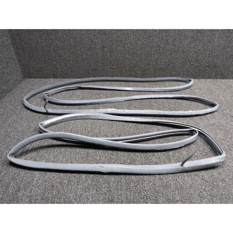 BFA54-1000 Fields II Cabin Door Seal Kit with Boot & Pump with STC (Volts: 12-24)